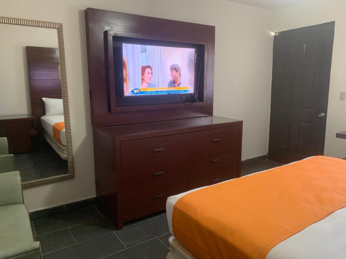 Hotel Los Arcos 墨西卡利 外观 照片