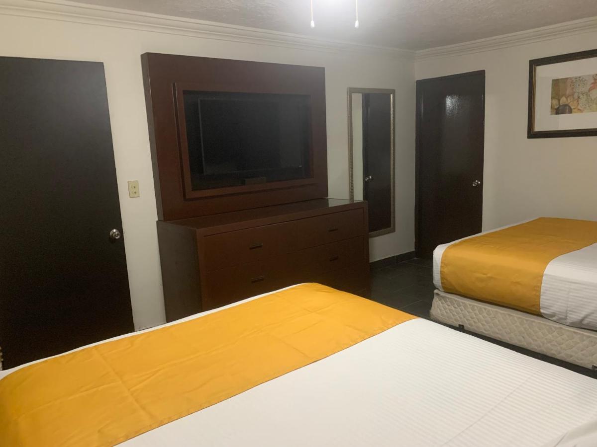 Hotel Los Arcos 墨西卡利 外观 照片