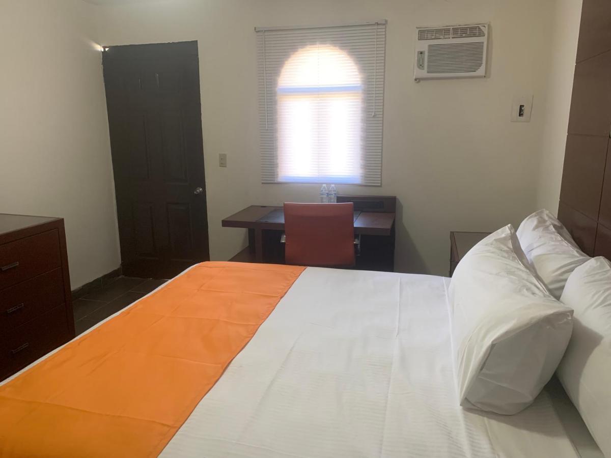 Hotel Los Arcos 墨西卡利 外观 照片