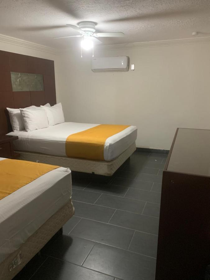 Hotel Los Arcos 墨西卡利 外观 照片